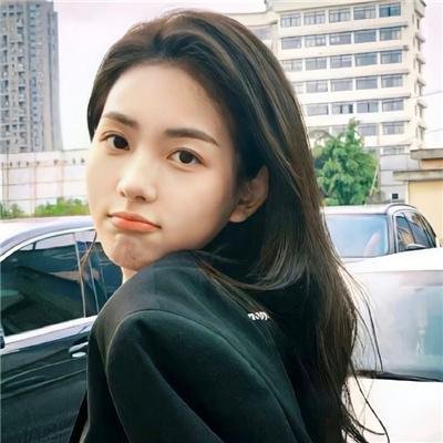 阿黛服装